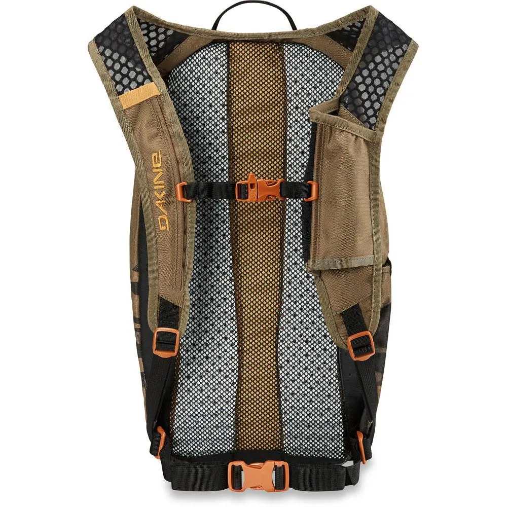 Dakine Canyon 16L Backpack Brown buy and offers on Snowinn