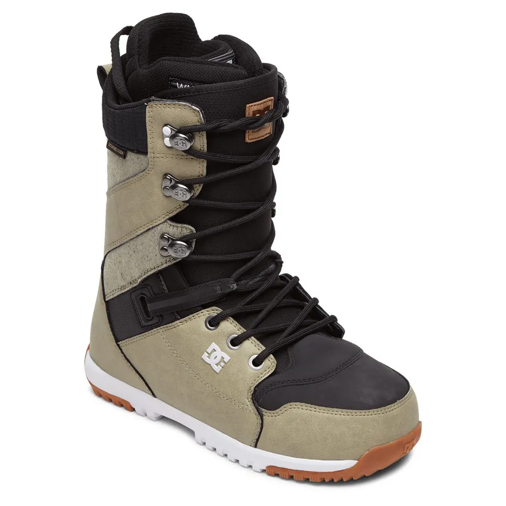 dc mutiny snowboard boots